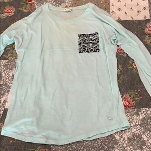 Long sleeve t shirt